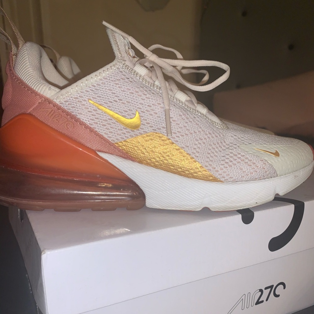 Airmax 270s